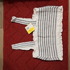 Crop Top Cabana by crown & ivy.